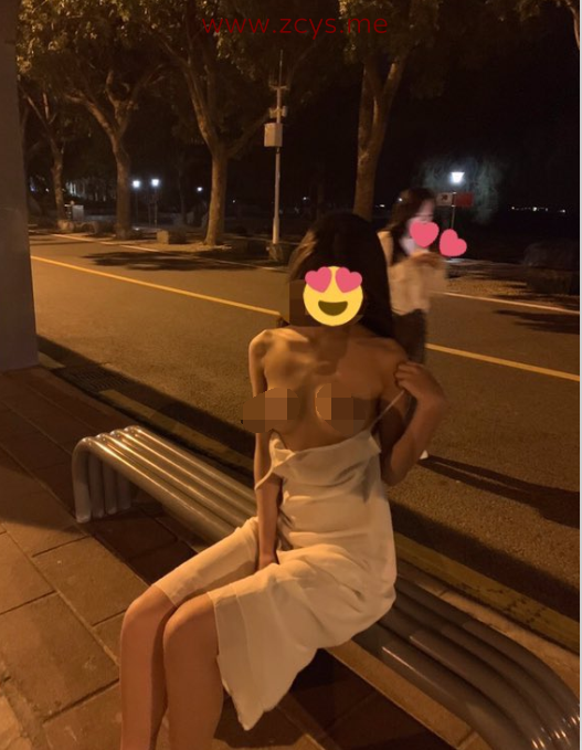 【自打包】推特极品露出女神-你的小可爱-多场景极限露出视图合集（642P,194V,1.2G）