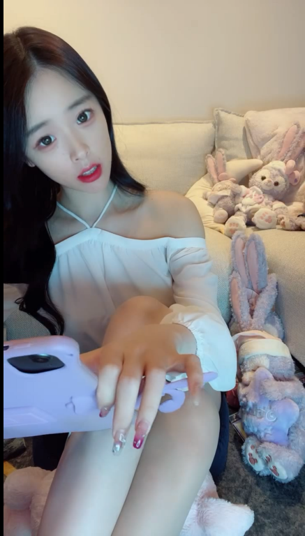 【自打包】源码自录-足控-易直播 美妙 3（1V,410M）
