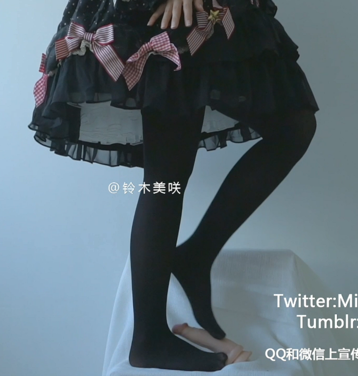 福利姬-铃木美咲-太太绝对是魔女(60P,1V,2.5G)