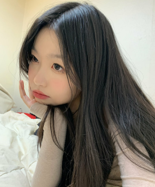 onlyfans极品清纯妹子-yumi_03-视图合集(127P,28V,1.4G)