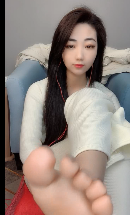 源码自录-足控-易直播 浅浅（1V,425M）