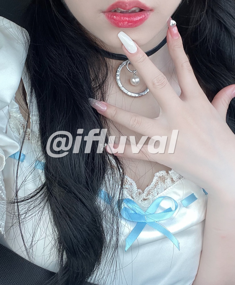 =最新10月无水印精品!推特爱健身的翘臀大妞,D奶女神【子柒学姐ifluval】福利,毒龙啪啪像母狗一样被调教