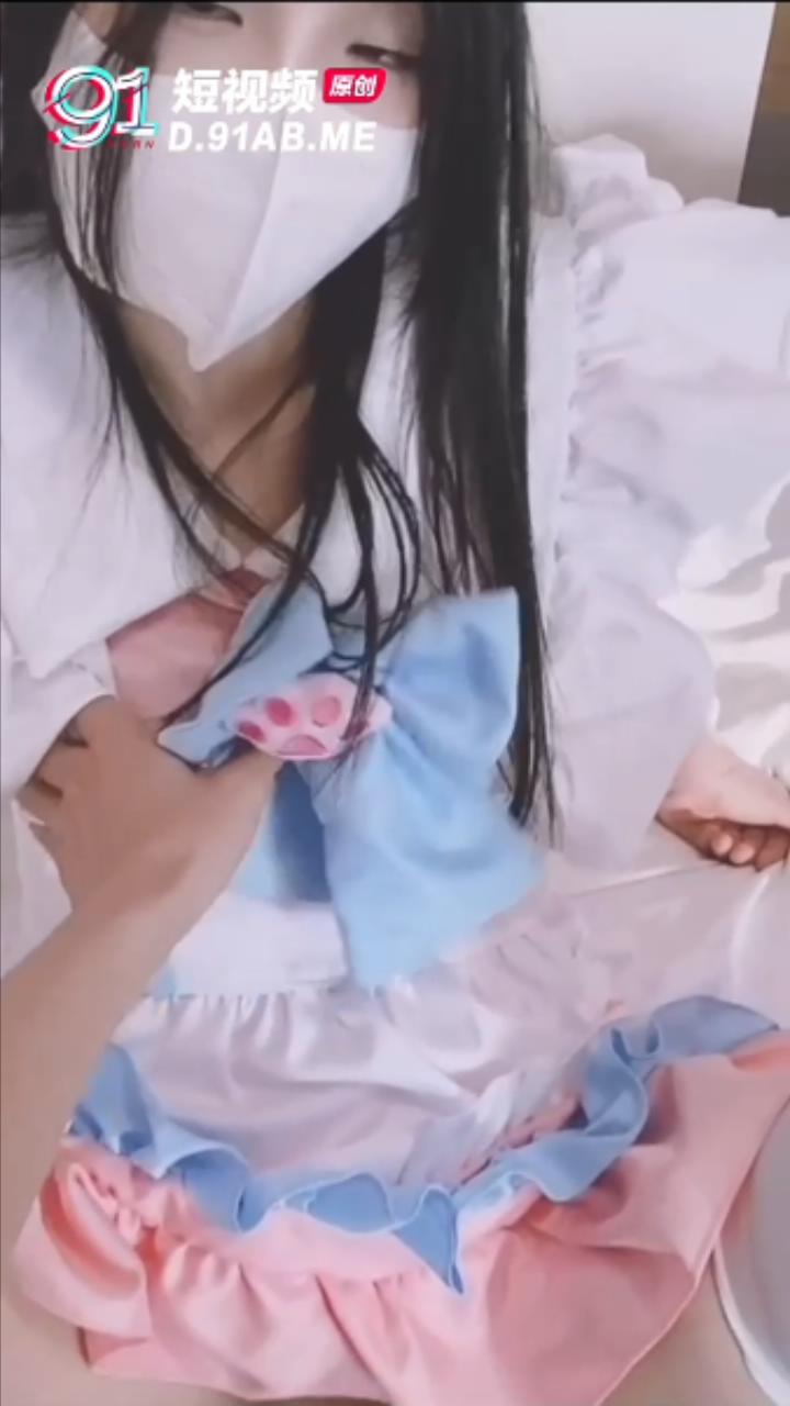 ❣️推荐❣️颜值白虎福利姬[小敏儿]番外篇，第五弹25部END，黑长直白虎穴，粉奶粉穴25V [5.81G/MP4/02:57:49] 夸克