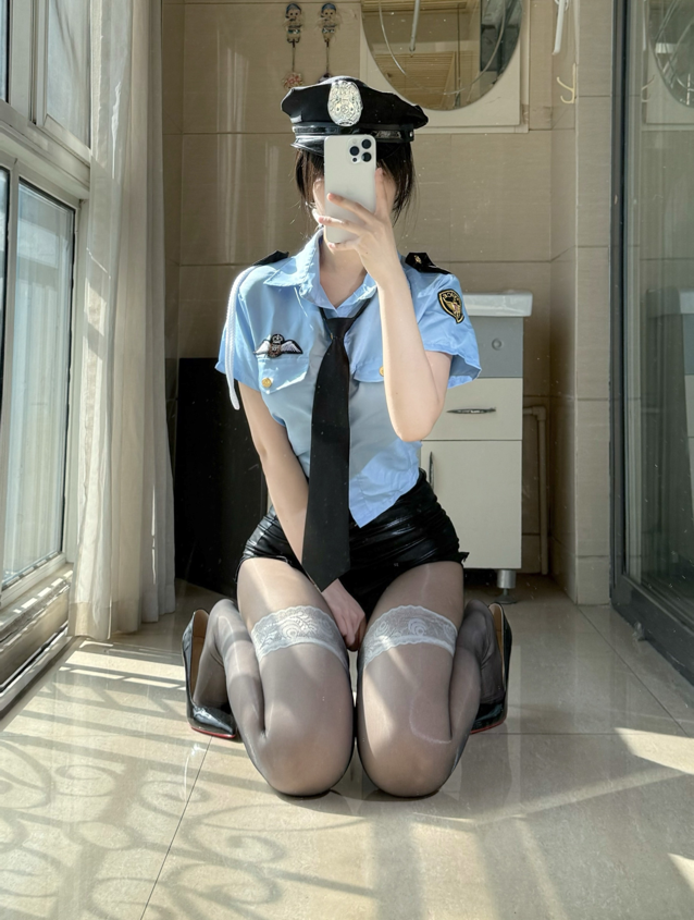 不可爱羚 - 高价定制 女警制服 【48P8V1.04G】