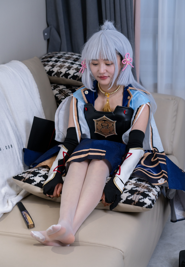 甜予摄影 - 澜澜 - cos服人字拖白丝、挠脚心剧情 【134P1V1.8G】