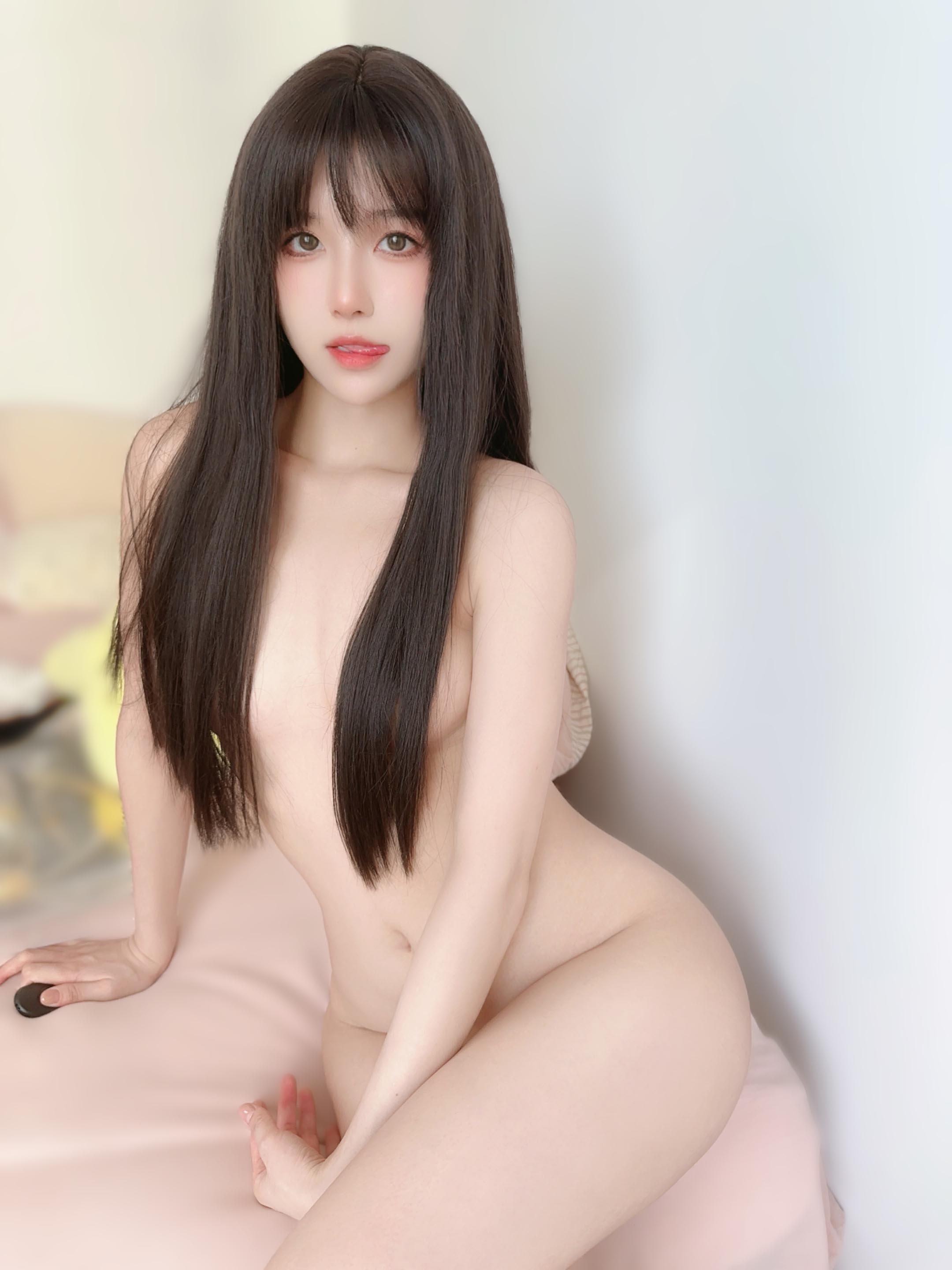 【新-完整原版无水】布丁大法-Perohub 25年08月订阅 [119P+14V][924MB百度云]