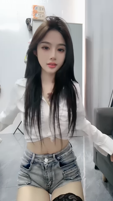 2211 七彩主播【07年小妹妹】直播大秀