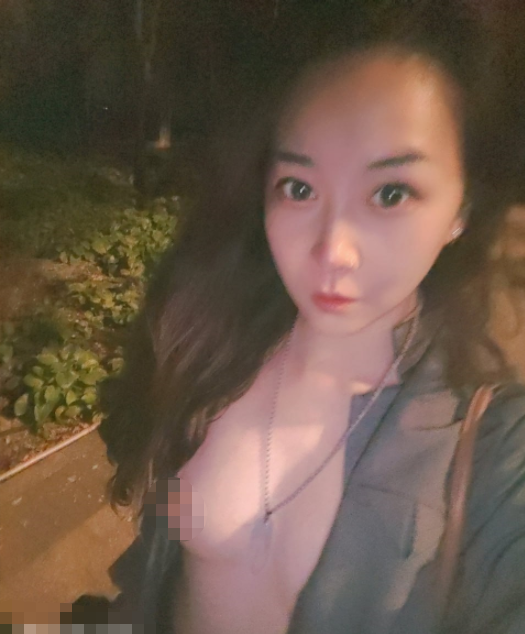 极品老A8-萌姨-自慰啪啪调教福利（6P,29V,1.22G）