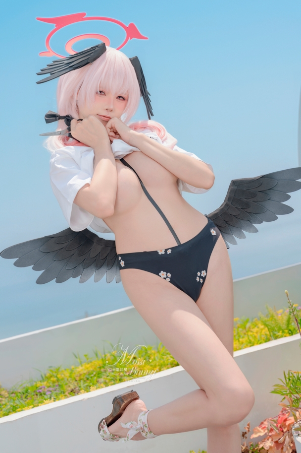 咬一口兔娘(黏黏团子兔)写真合集下载[264套-270.4G]pikpak