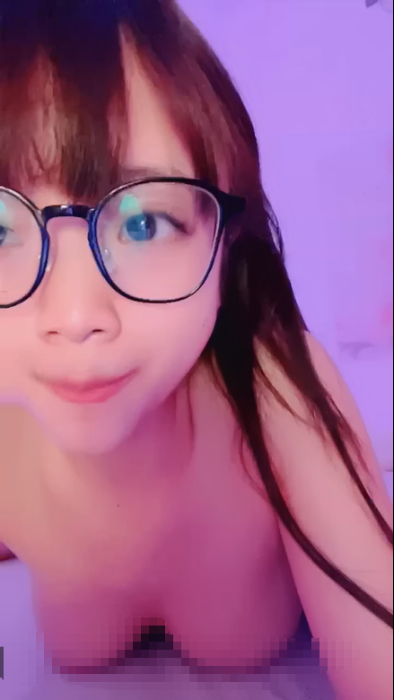 【系小狗】超可爱萌妹又来了 十个眼镜九个骚是真没错  道具喷水