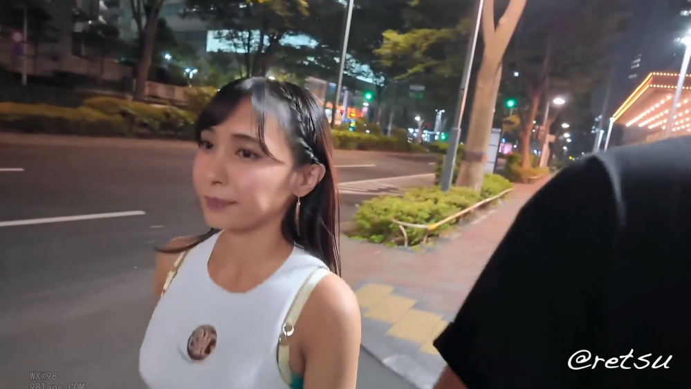 网红约炮大神【烈Retsu_dao】与脱衣舞界明星AV女优共度的时光 上