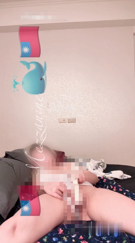 超极品反差博主【小鲸鱼】2026付费群作品,心血来潮玩一下玩具,一直玩到没电了