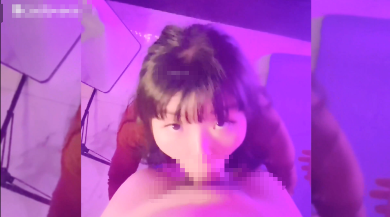 人气极品嫩妹舞啪福利姬【贝璃珞】一边跳舞一边被猥亵口交啪啪