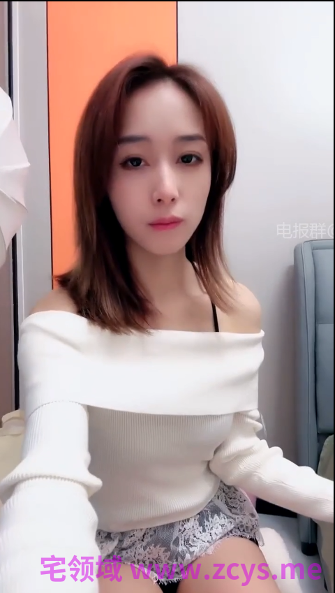 超高颜值御姐老师,黄瓜自慰