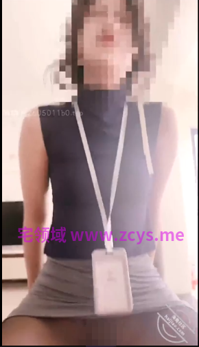 乱伦大神《新婚骚弟媳》跟朋友老婆酒店偷情 朋友突然打来电话 他老婆一边接电话一边晃动着屁股让鸡巴在B里来回抽插