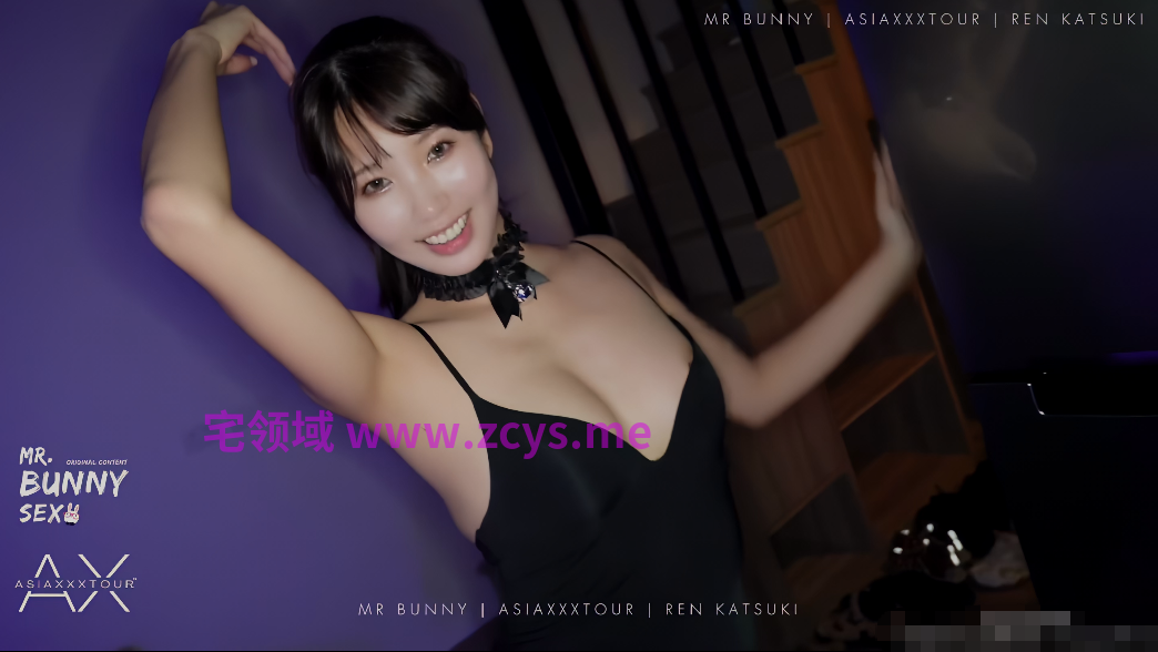 AsiaXXXTour 日本AV女优Ren在桌上裸体跳舞