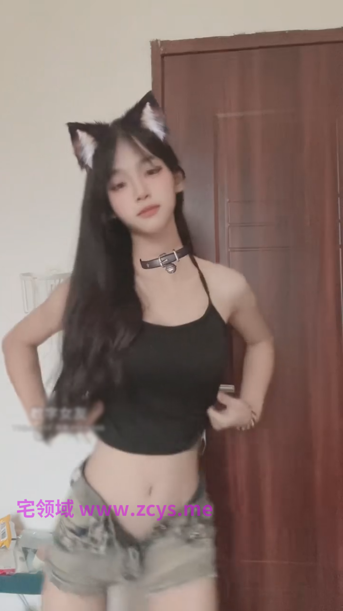 【新】抖音梅子QwQ-颜值极品甜妹 定制制服骚舞诱惑 一对一自慰福利【41V】【814MBpikpak云盘】