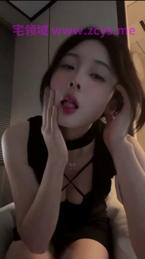 无锡超高颜值黑丝小姐姐 完美露脸高潮脸扭曲浪叫反差女神背地贱到骨子里2p8v51m