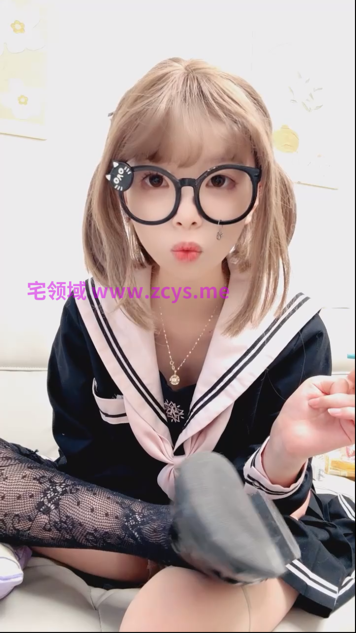 悄玩圈黑心小魔女-260912 网袜裸足早些训练【1V】【381MB百度云】
