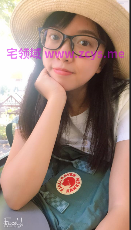 云南眼镜人妻 身材超顶奶子又大又圆 私底下超级反差 奶子晃来晃去的爽的一脸享受14p9v102m