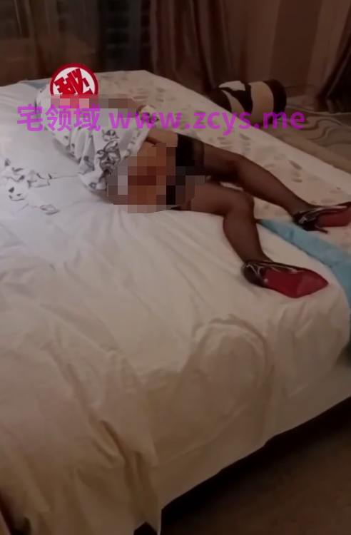 牧风夫妻 单男沙发内射，夫人单约，猴急的单男弟弟【1.17g】