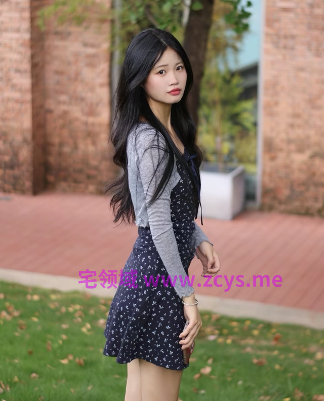 沧州良家人妻邻家乖乖女的感觉 床上被按着手指进进出出时对镜不停说骚话嘴巴一直张着喘15p4v282m