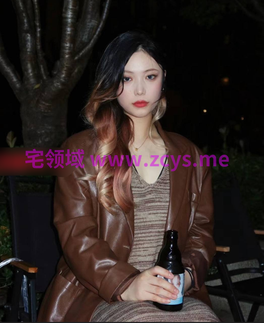 四川美女少妇居家记录 戴发夹玩具趴着翘臀被干 眼神迷离嘴里轻喘 白天户外甜美自拍对比强烈2p8v890m