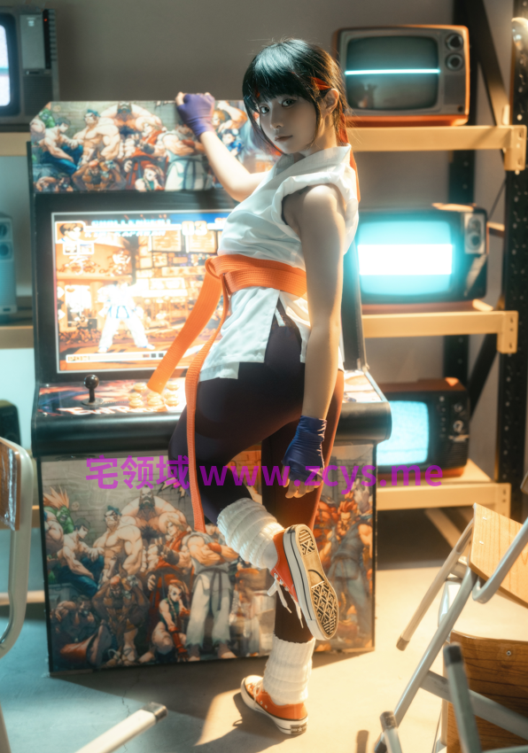 滕子京大王/花音葉子/小羊不吃草 KOF 坂崎百合【101P1.31G】