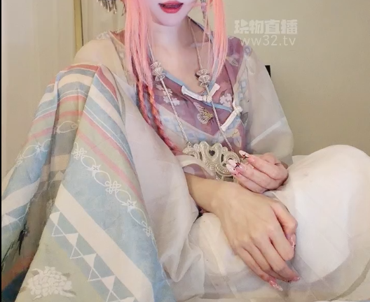 奶味小仙女 裸足搖铃榨精 1v246mb 百度云